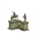Streets of Rome – Statue Plinths Express Levering