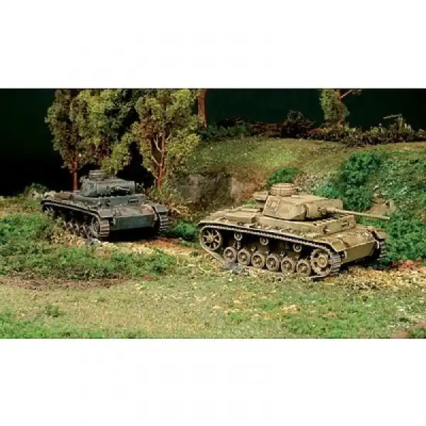Aanbieding Panzer III Ausf.J Italeri 1/72 - Italeri