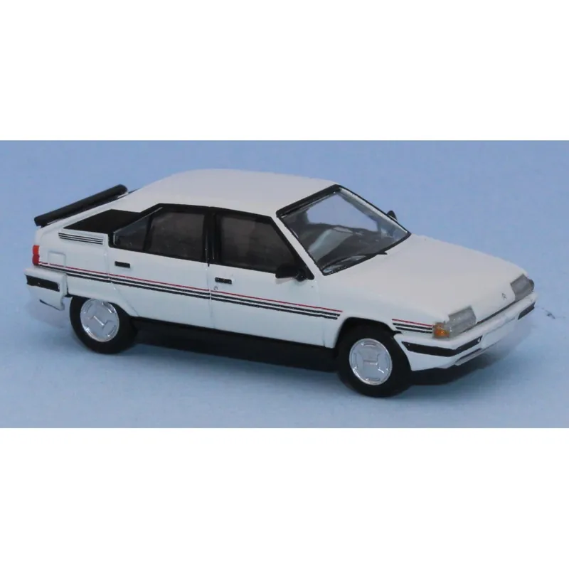 Express Levering Voiture Citroën BX blanc 1983 – PCX 870718 SAI 6491 – HO 1/87