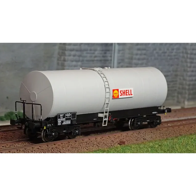 Ree modeles WB660 Wagon citerne FAUVET-GIREL, bogies Y 23, SHELL Exclusieve Aanbieding
