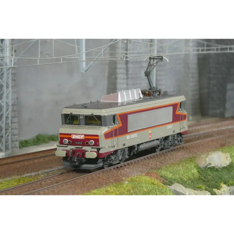 Bestseller Roco 7510136 Locomotive électrique BB 15056, SNCF, blason Vannes, digitale sonore