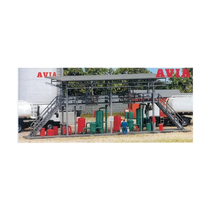 Laatste Kans Sai 139 Station de remplissage de fuel AVIA pour camions citernes