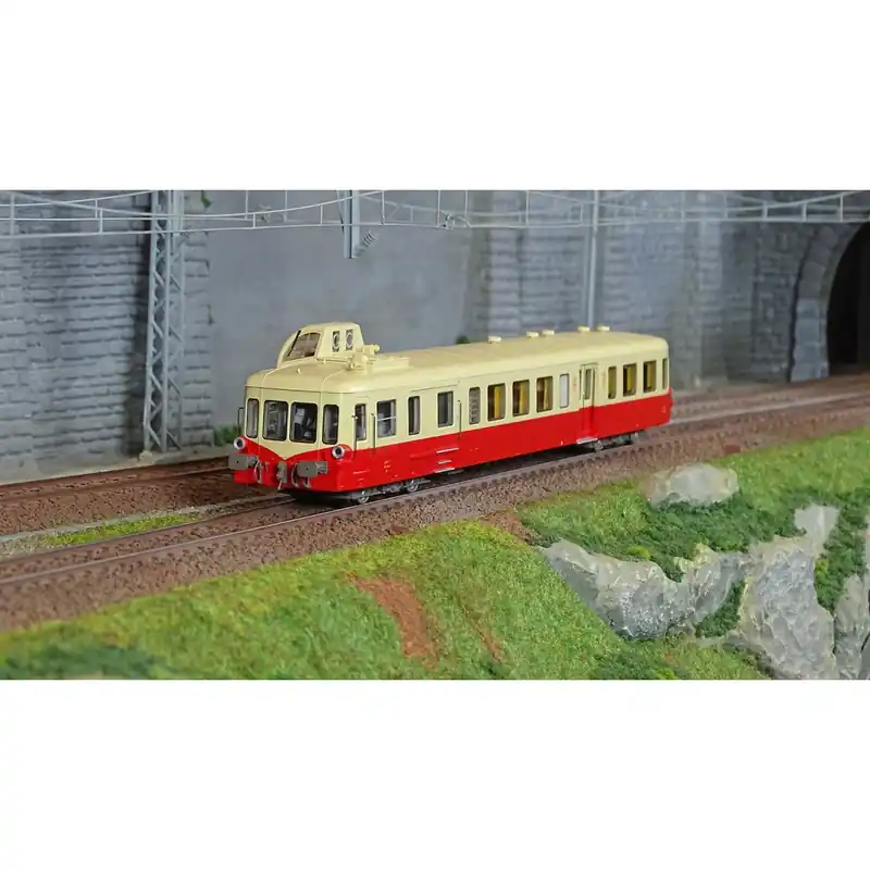 LS Models 10133 Autorail XBD 3846, Picasso, Rouge/Crème, RG, 2ème classe, Mohon Snelle Levering