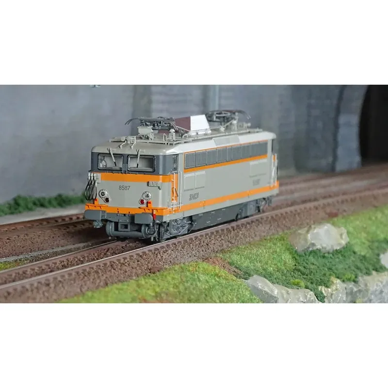 R37 HO41079DS Locomotive électrique BB 8587, SNCF, Gris béton, Dijon-Perrigny, digital sonorisée Laatste Kans